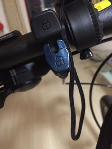 自行車鎖死與減震殘留的原因解析，以及左側(cè)鎖的奧秘